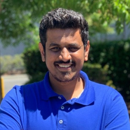 Anikhet Menon headshot